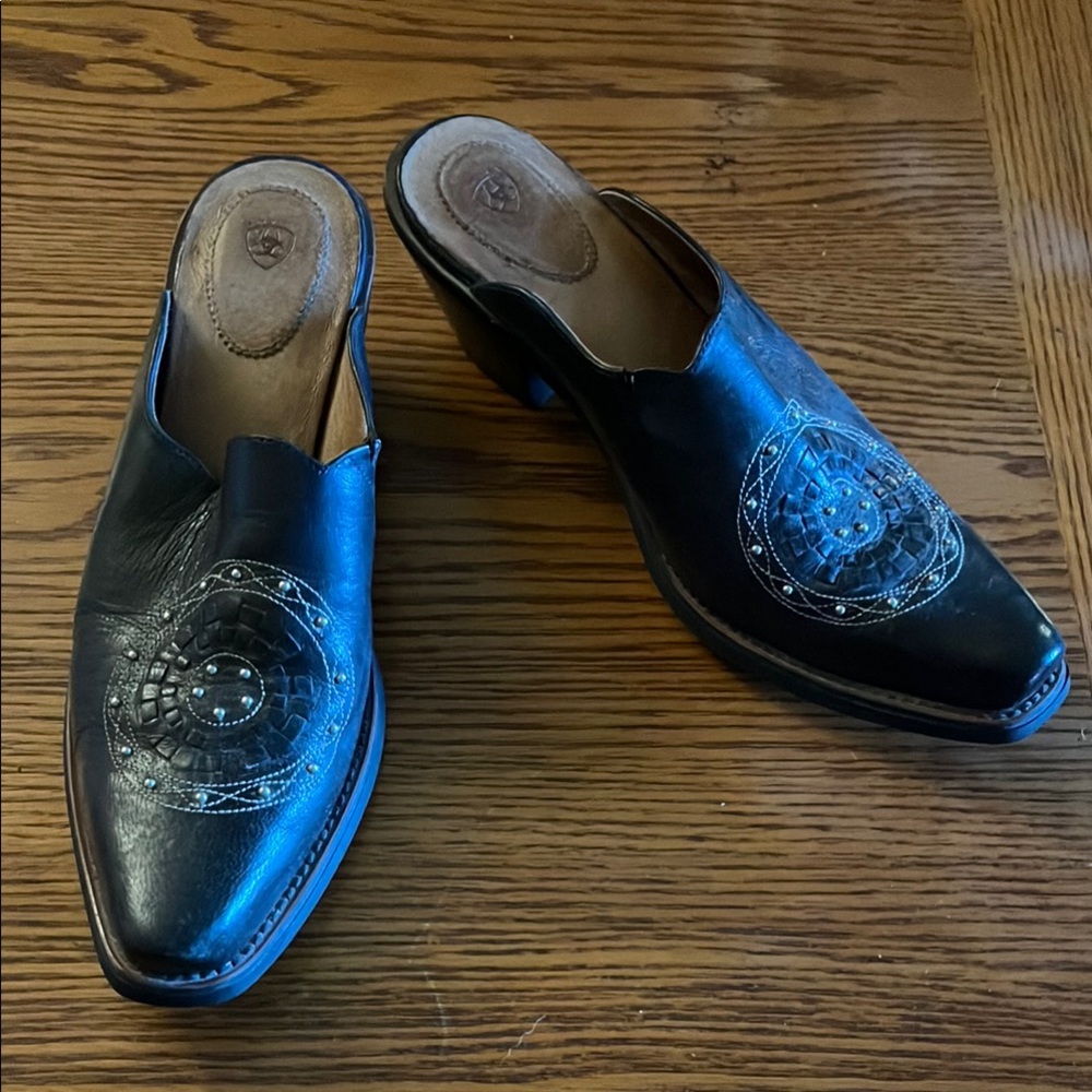 Ariat little heeled mule